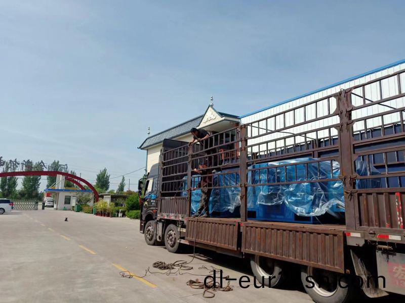 兩檯800kw高壓(ya)電機髮貨