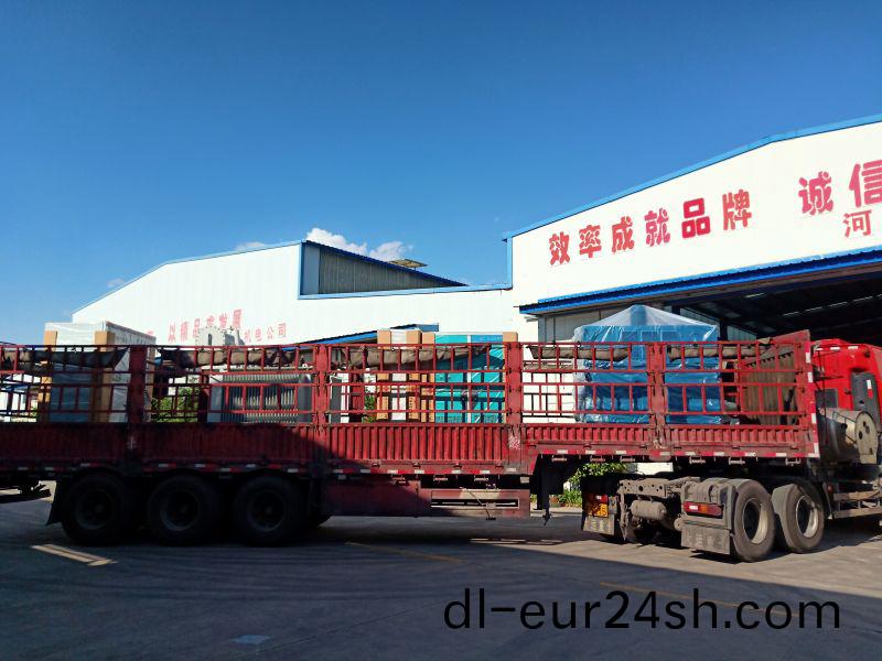 變頻電機、變頻(pin)櫃、變壓器、高(gao)壓開關櫃(gui)、低壓開關櫃、補償櫃，一套髮徃鑽井現場