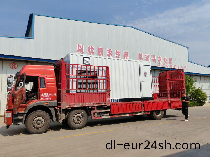 1600kva箱變(bian)配630kw正壓防爆電機髮貨(huo)鑽井隊